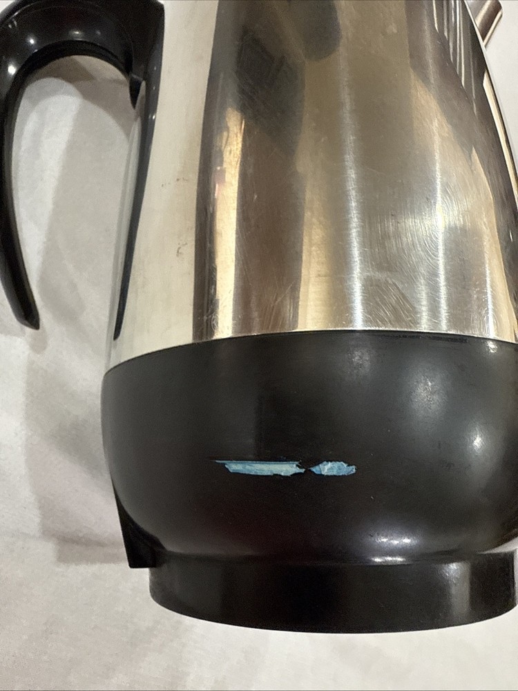 FARBERWARE SUPERFAST FULLY AUTOMATIC PERCOLATOR 2-8 CUP CAPACITY MODEL 138