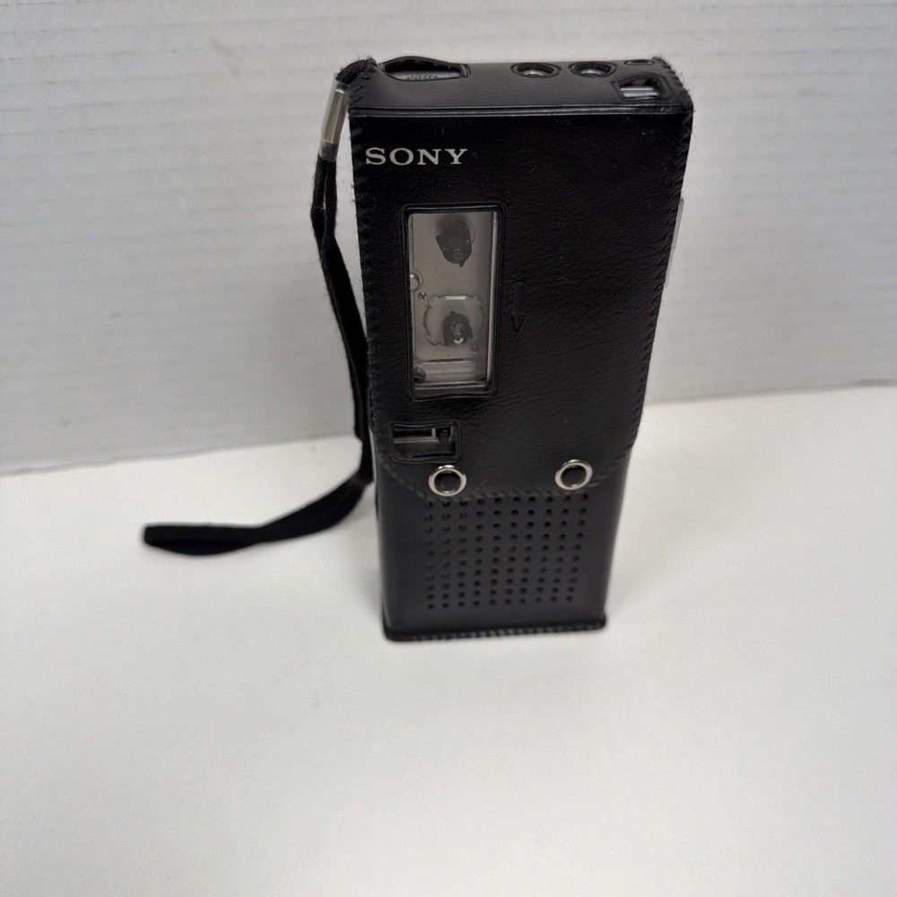 Sony Micro Cassette Recorder M-203 w/ Leather Case -Powers On NEEDS BELTS