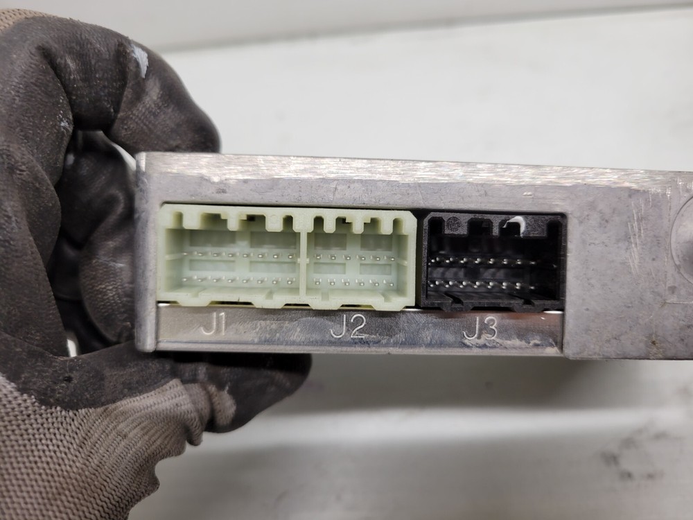 2013 Cadillac ATS Communication System Module