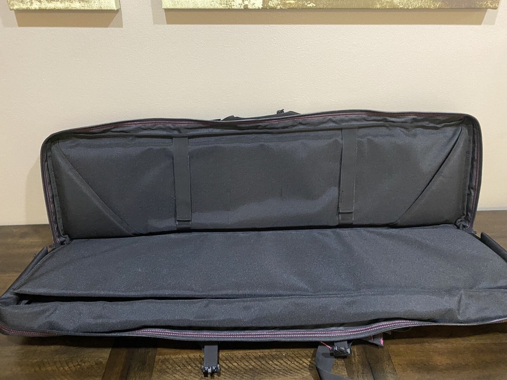 42 padded Voodoo weapons case with die cut molle