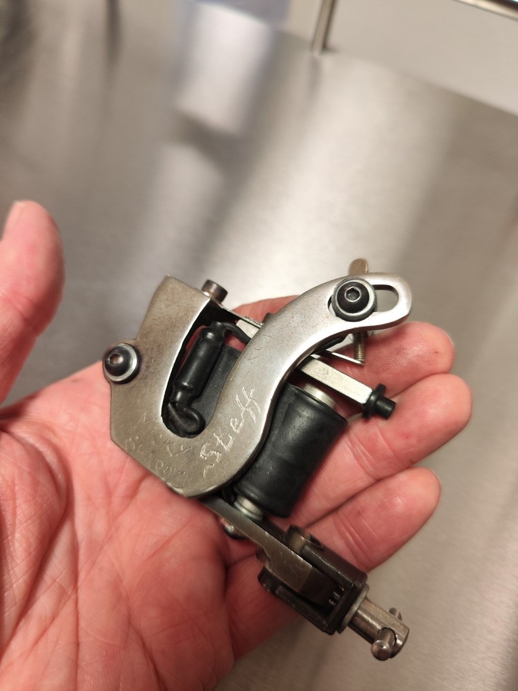 Micky Sharpz tattoo machine 2008