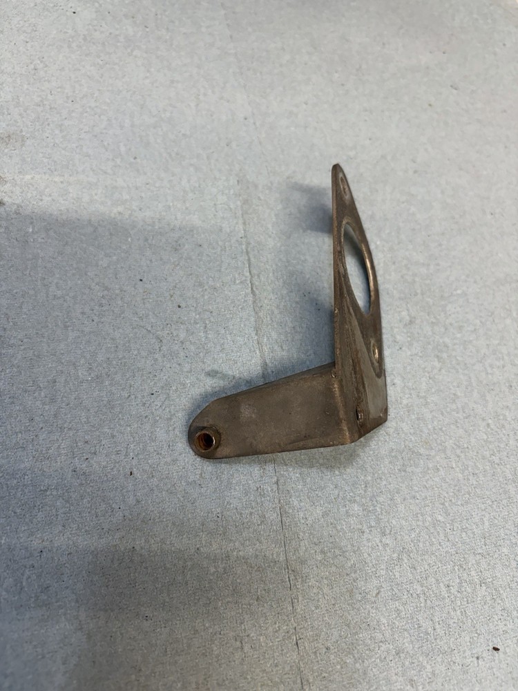 Boa Ski throttle cable support bracket S-08-01-006