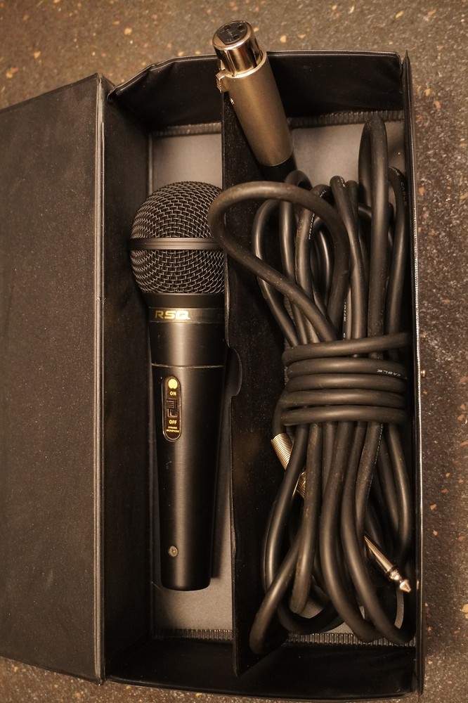RSQ P10 Microphone and Cable