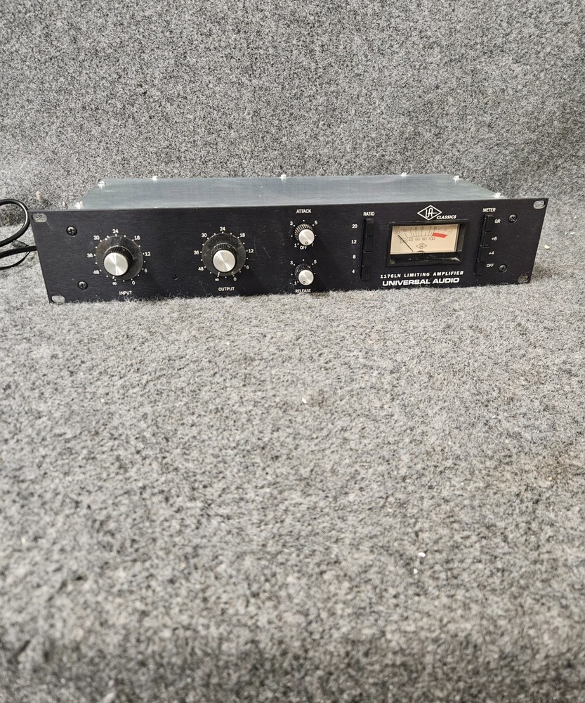 Universal Audio 1176LN Classic Limiting Amplifier Dynamics Compressor