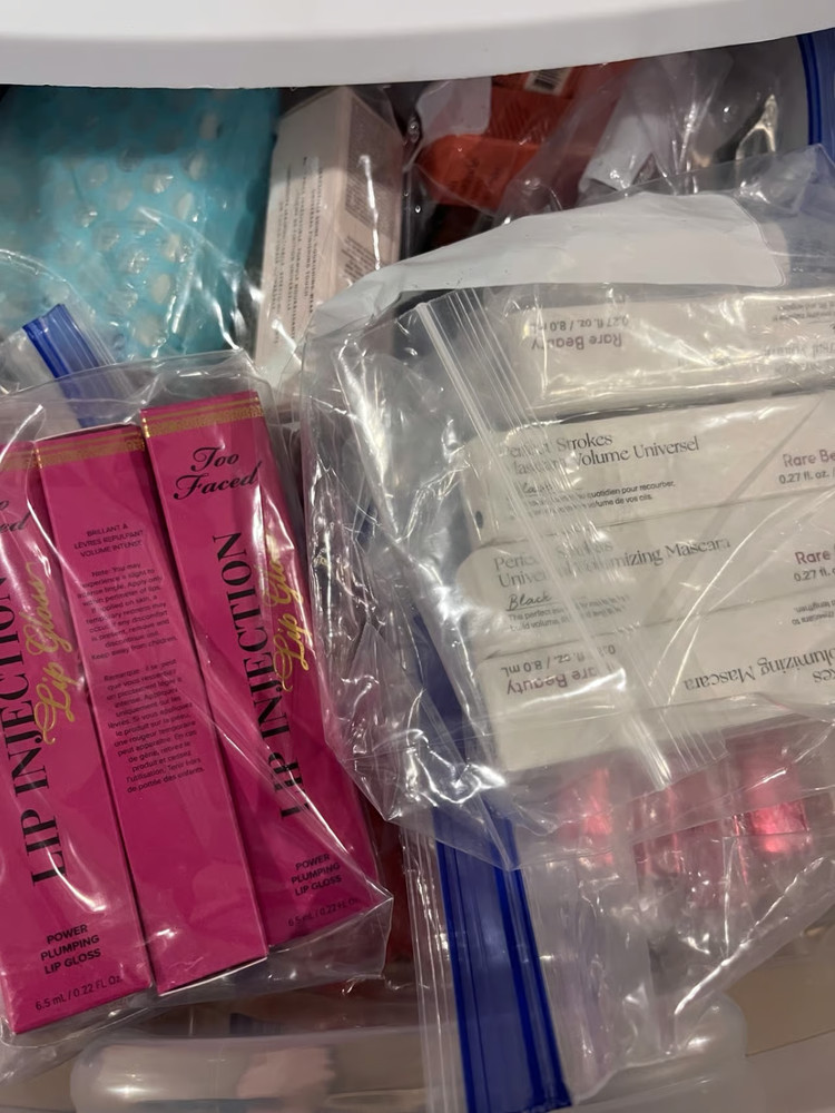 Luxury High-End Makeup Blind Bag (Full Set!)
