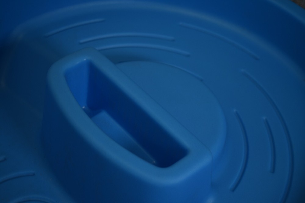 Step2 Rain Showers Splash Pond Water Table Replacement Lower Level Blue