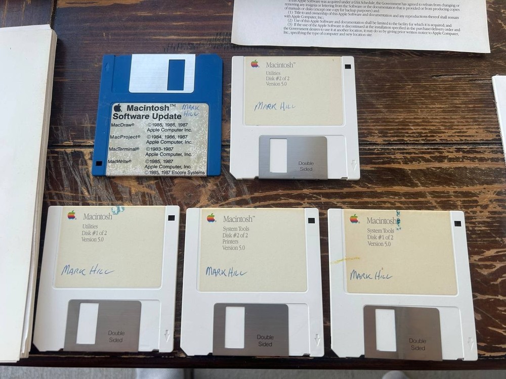 Apple Macintosh System Software Update Version 5.0 Boxed w Disks Manuals