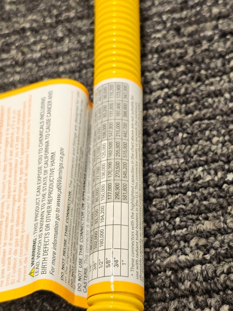 (QTY 2) Easyflex EFGC-038-YE-1011-18 1/2" MIP x FIP Gas Flex Connector Coated