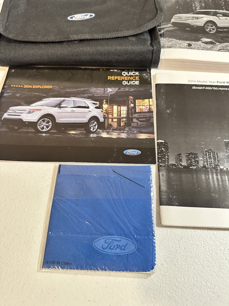 2014 Ford Explorer Owner's Manual Set
