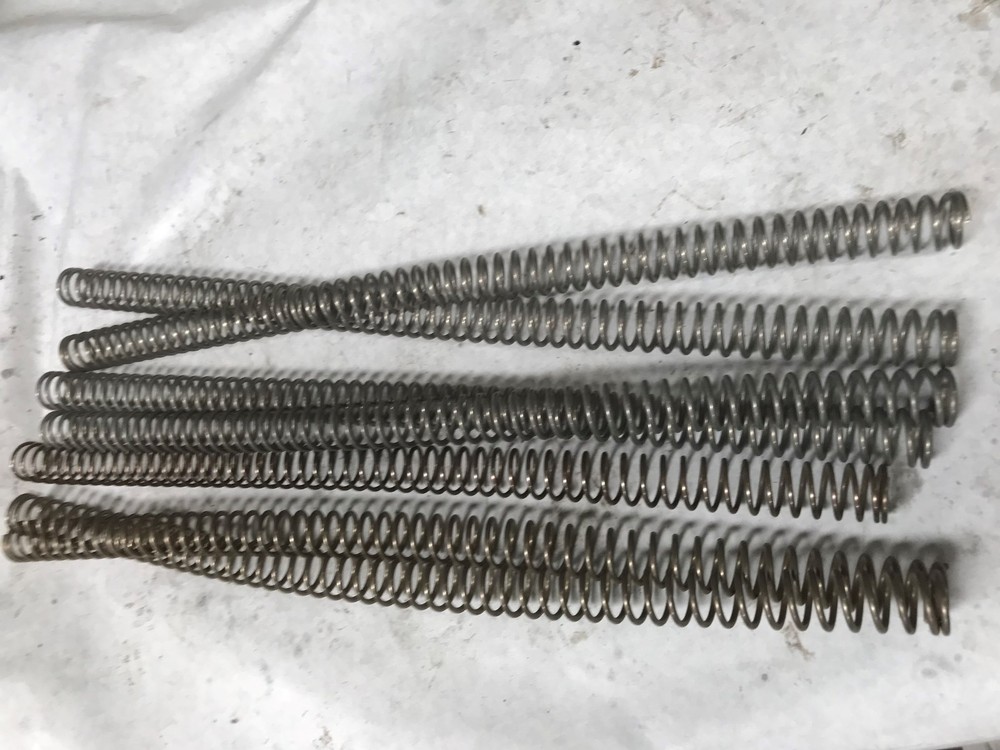 Dorit Part: Needle Guide Stainless Steel Spring