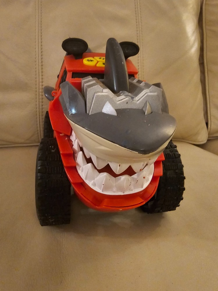Adventure Force Jawsome Jammer Motorized Vehicle