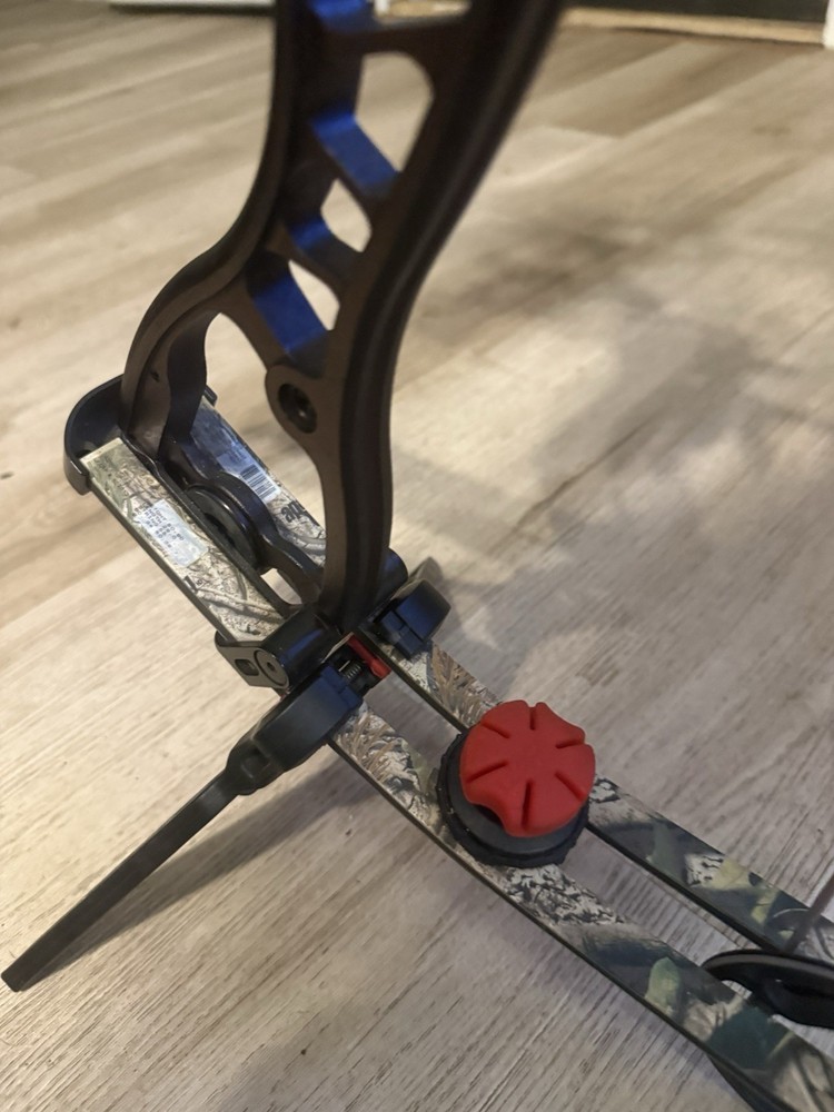 Hoyt Alpha Max 32 .60 Lbs Rt Hand