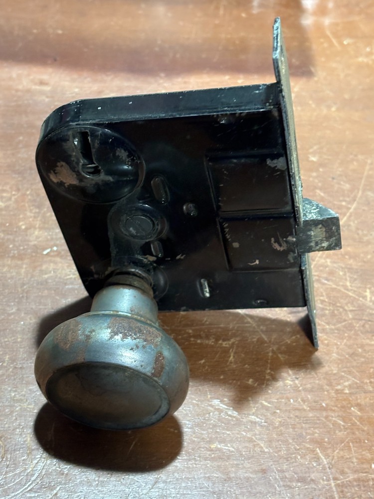 Vintage door mortise lock NO KEY. With Door knobs