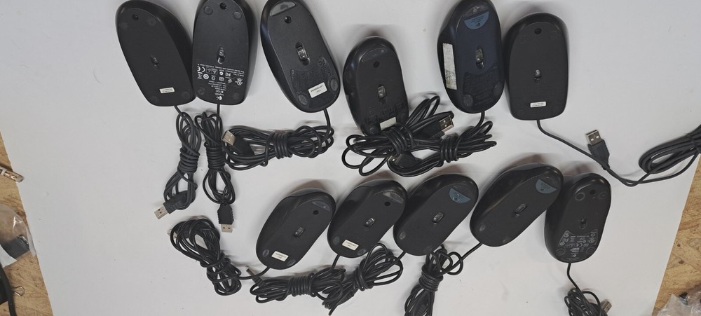 lot of 10 Logitech USB optical Mouse 6/28