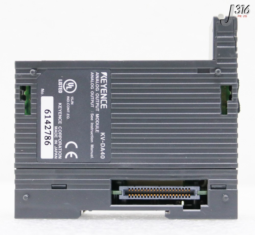 36822 KEYENCE D/A CONVERSION UNIT, 4 ANALOG OUTPUT CHANNELS KV-DA40