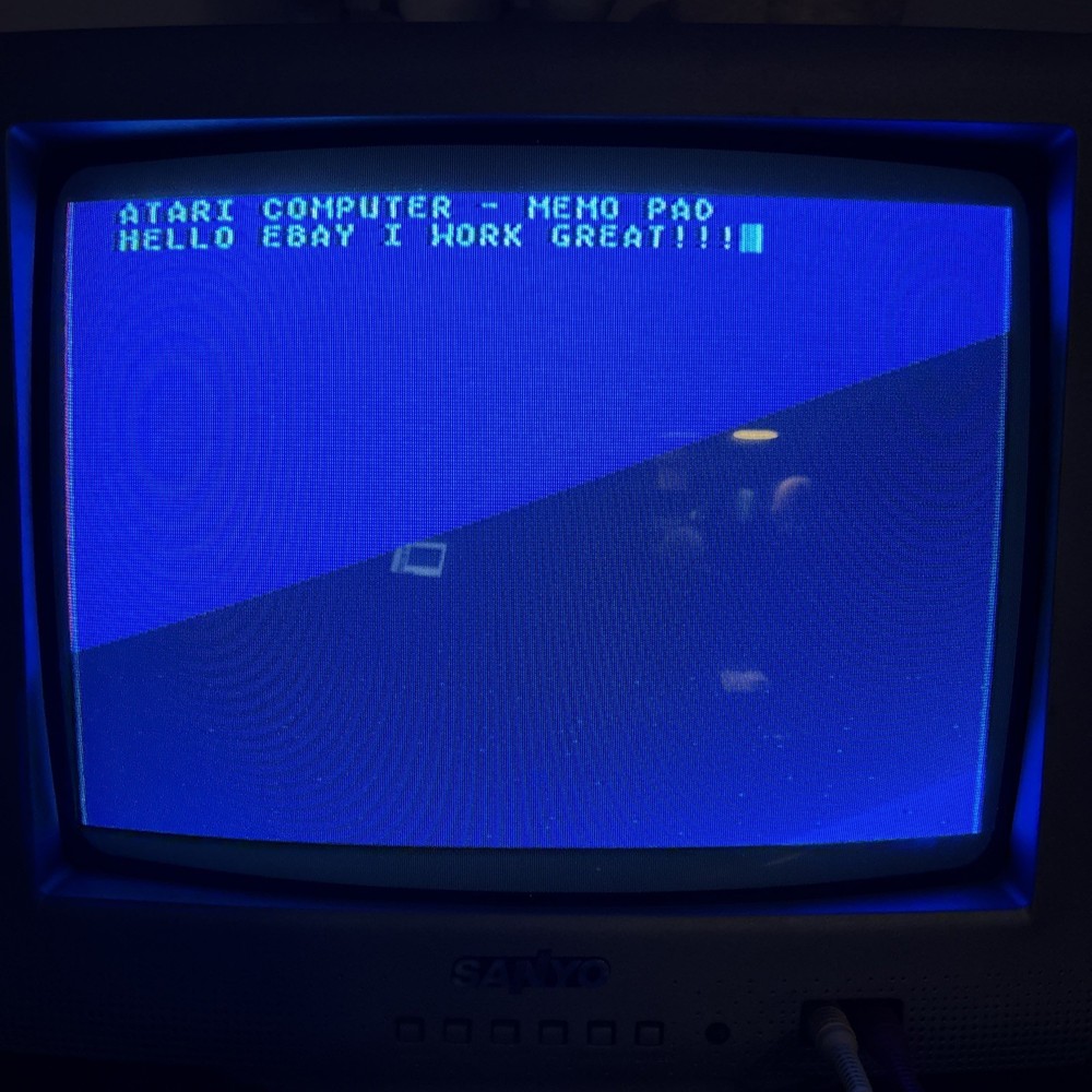 Atari 400 Computer System console with Power Supply TESTED and Working