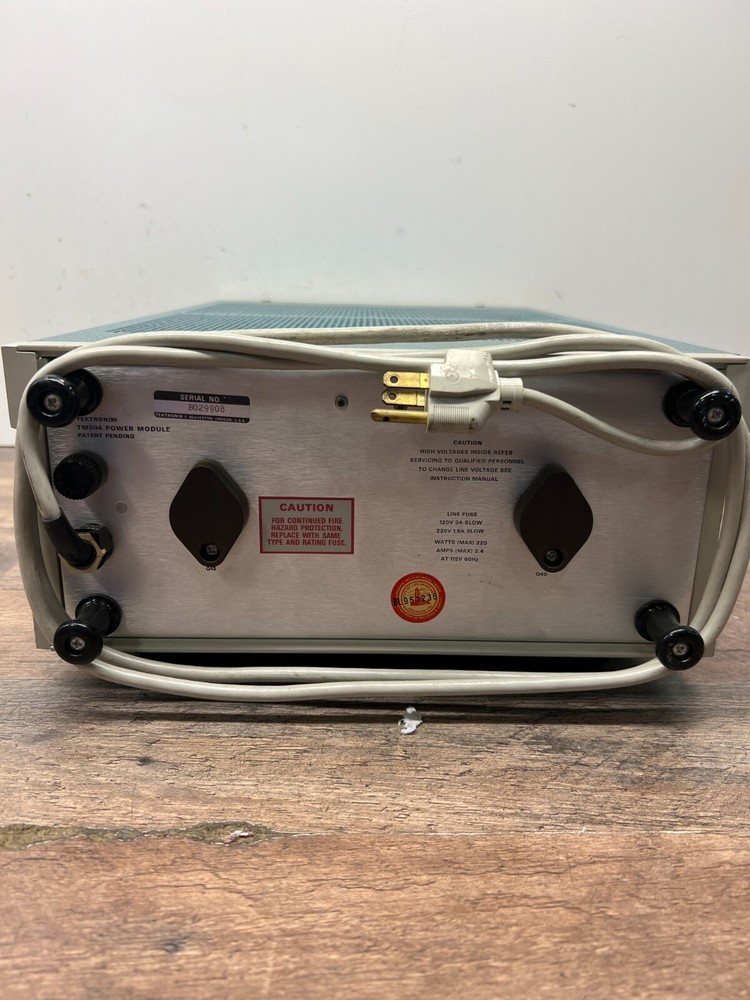 Tektronix TM-504 Main Frame