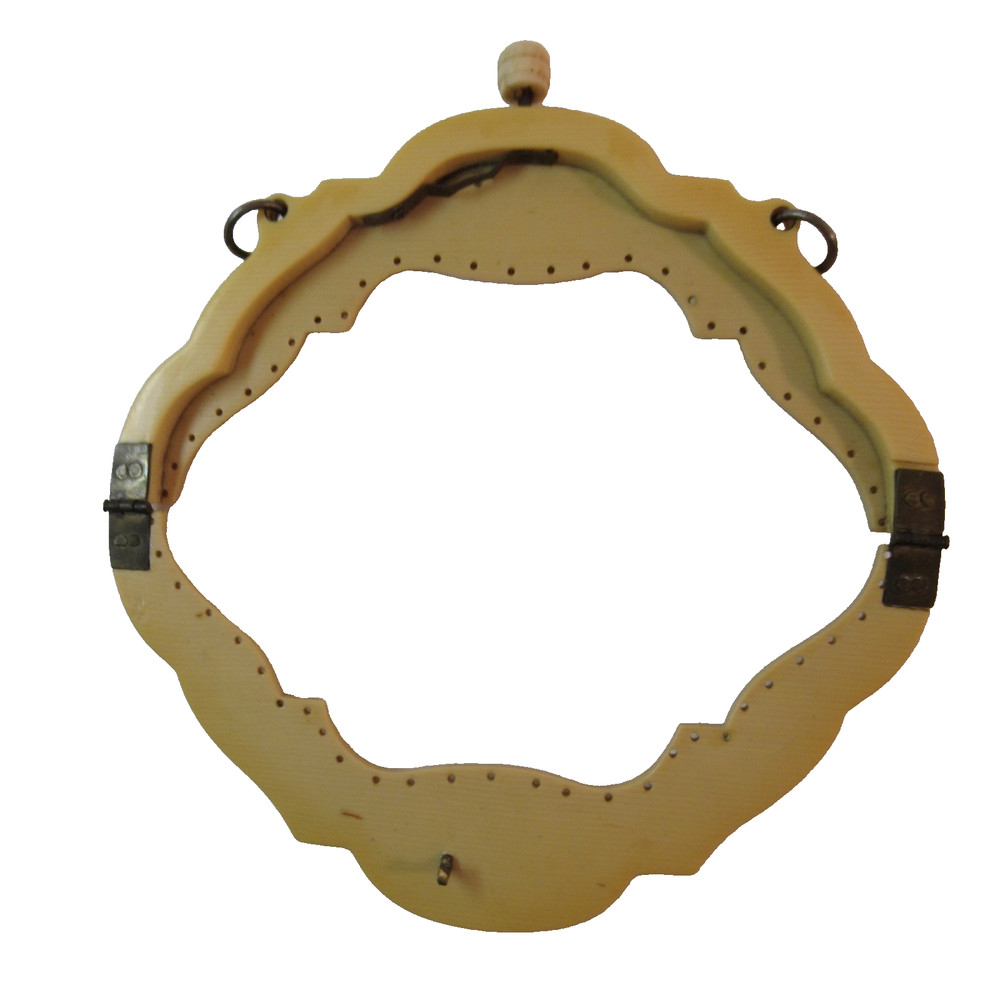 Antique Vintage Carved Purse Frame - NO US TARIFFS