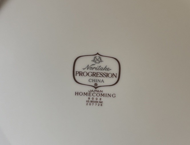 Vintage Progression Noritake China #9002 Homecoming Dining Set 5pc