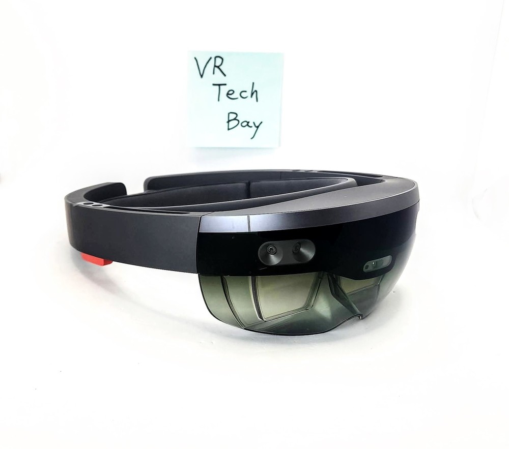 Microsoft Hololens 1 Headset Kit with Genuine Case and Box