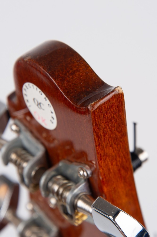 Samick Greg Bennett Designs UK-70 Ukulele with Case, strings, and Tuner