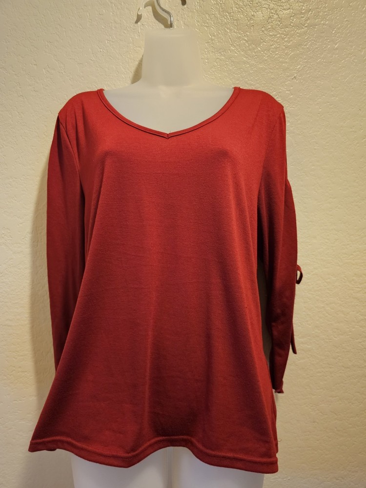 Loveu.dear Solid Red Pullover Blouse Top Size Large ¾ Bell Sleeves Open Top Ties