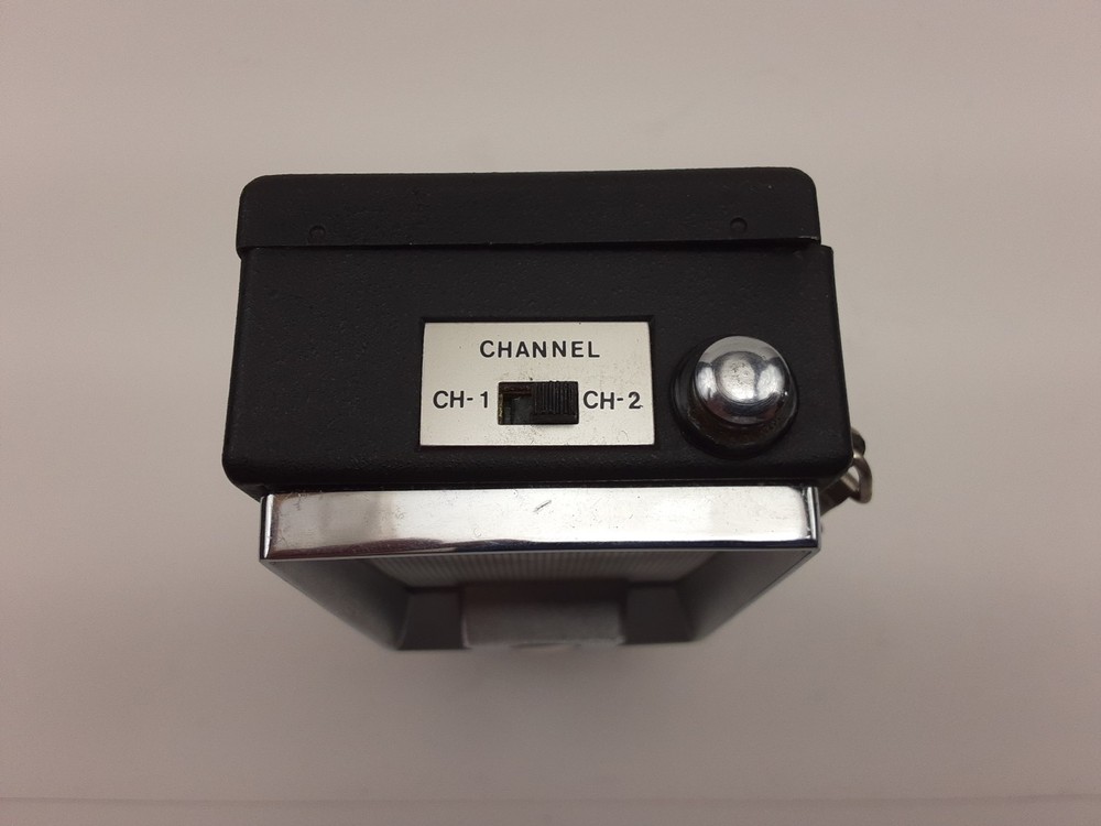 Ross 11 Transistor Transceiver, Turns On With Static, 1960s