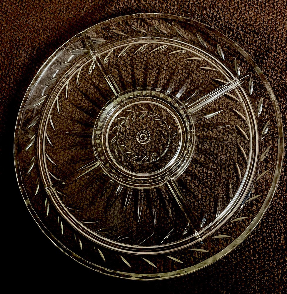 Leaded Glass Divided Server Scalloped Edge