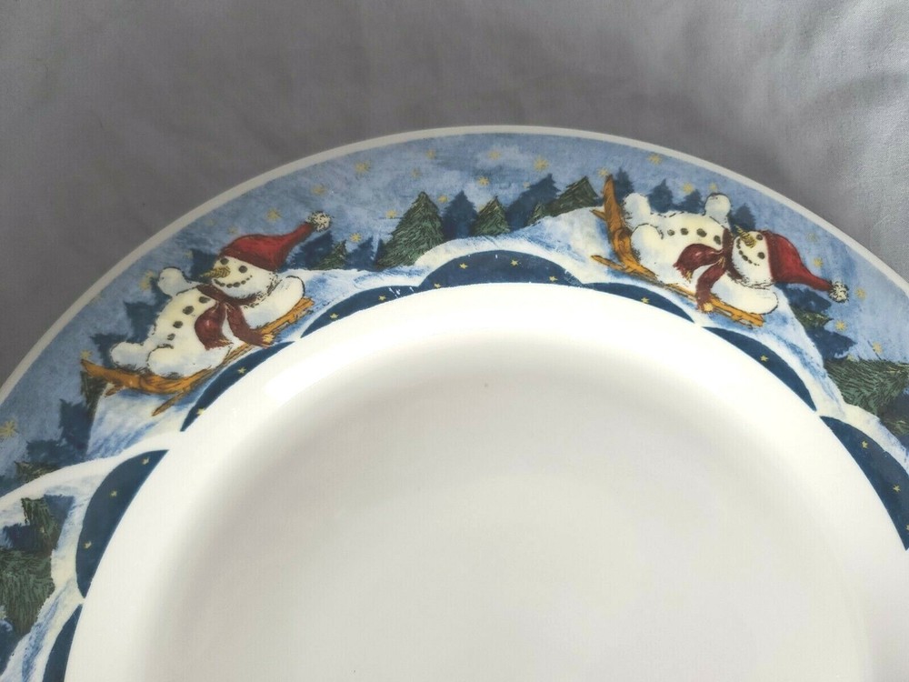 Snow Valley Round Platter by Oneida