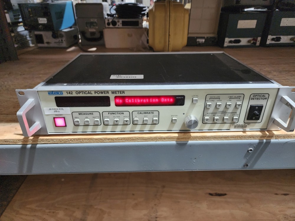 Intelco Model 142 Optical Power Meter
