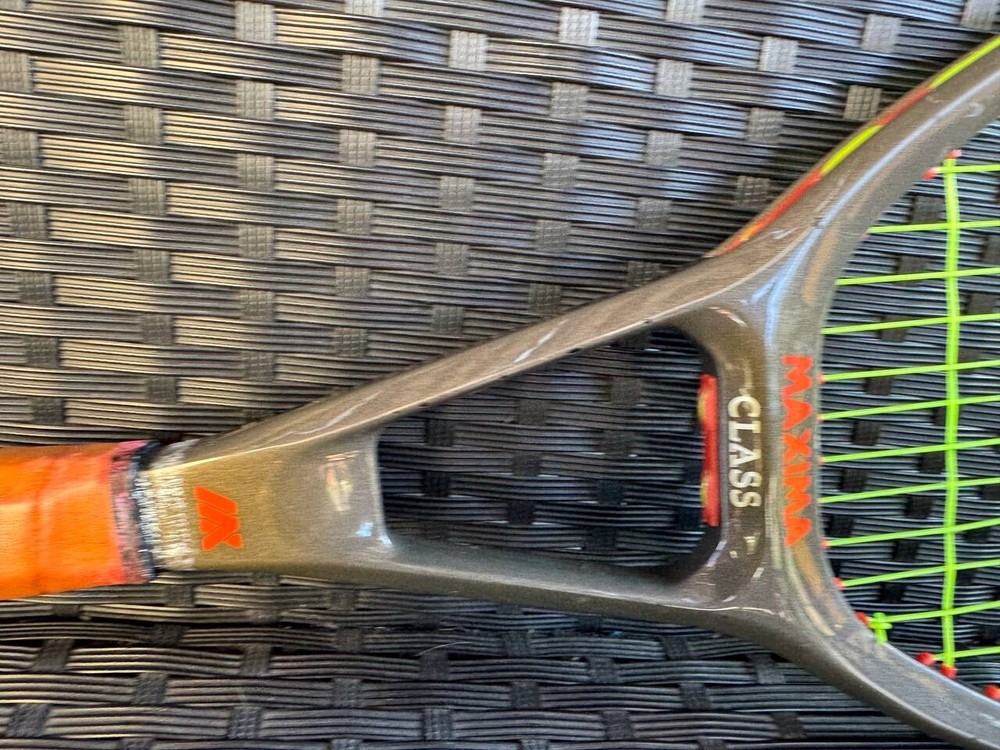 MAXIMA CLASS - JUGIARO DESIGN - RACKET - ORIGINAL GRIP AND LINING