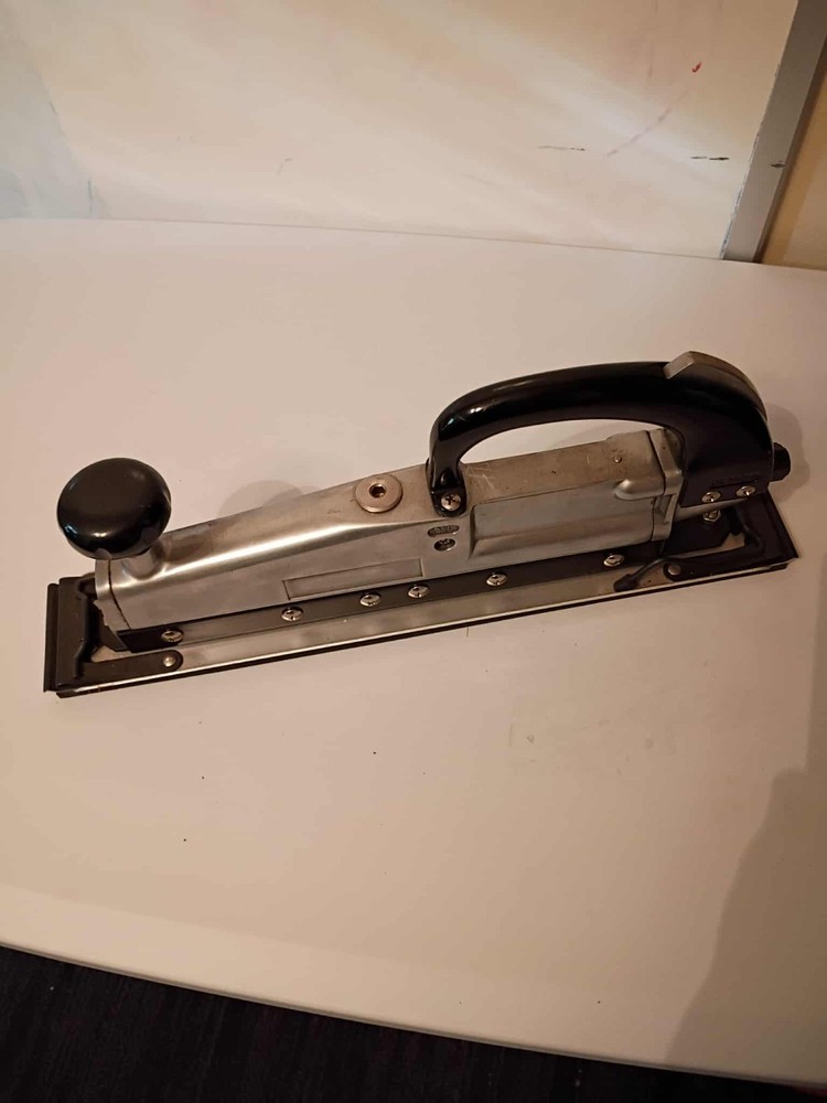 ATD Tools Air Dual Piston Straight Line Sander - 2181