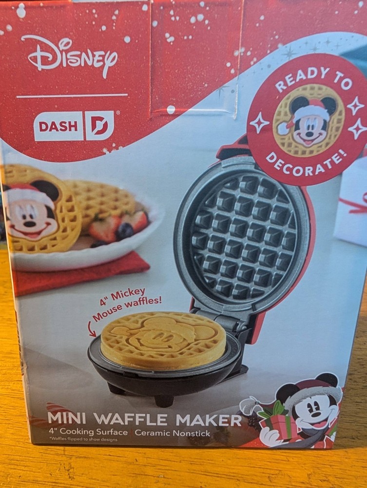 Disney Mini Waffle Maker NIB 4" Cooking Surface