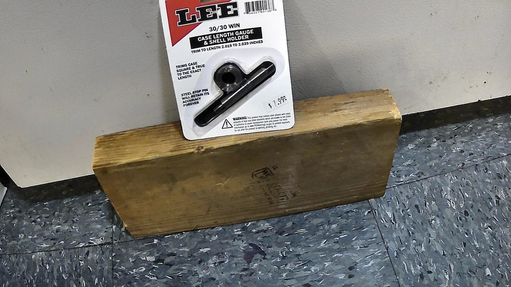 Lee 30/30 Win case length gauge and shell holder