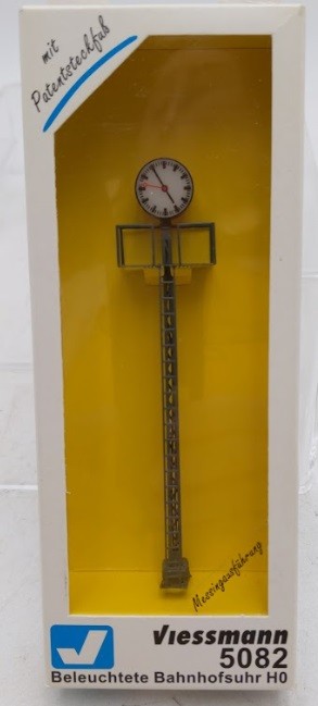 Viessmann 5082 HO Lighted Train Satation Clock