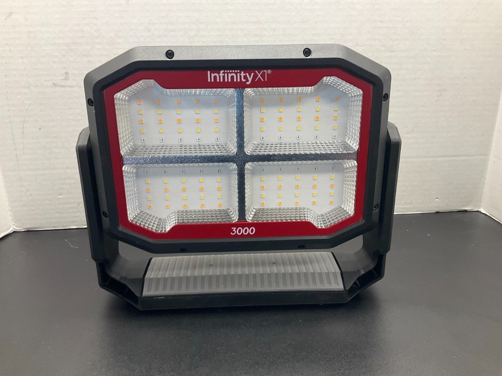 Infinity X1 Dual Powered Solar Work Light 3000 Lumen