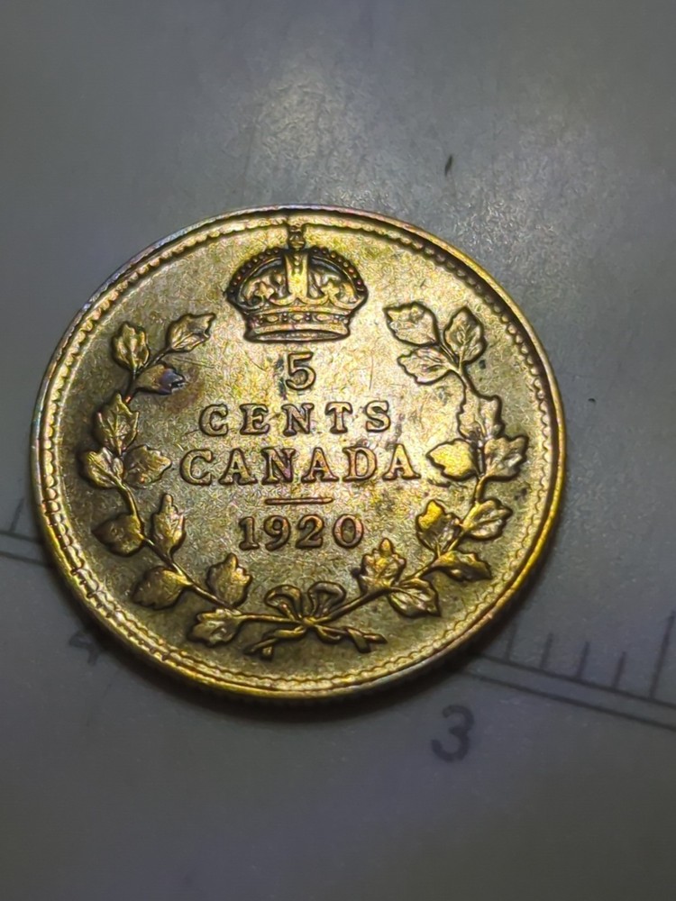 1920 Canada Silver 5 Cent. AU Condition Nice Tone-EE40