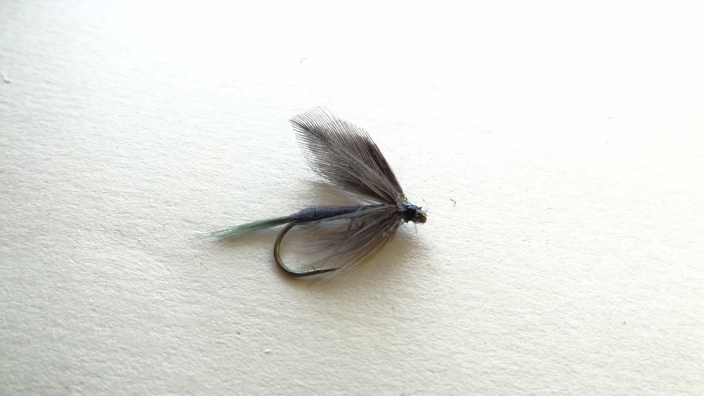 1 DOZ DF-5 BURNT WING LIGHT HENDRICKSON (SELECT YOUR SIZE) DRY FLY