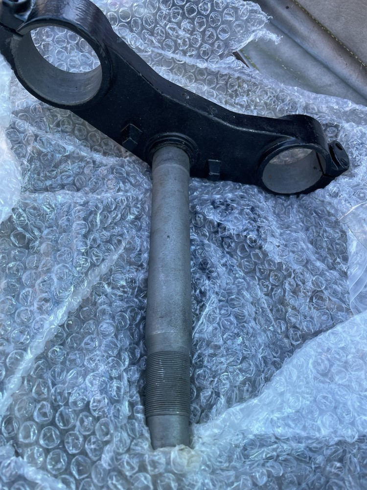 Sinnis Stealth Bottom Yoke