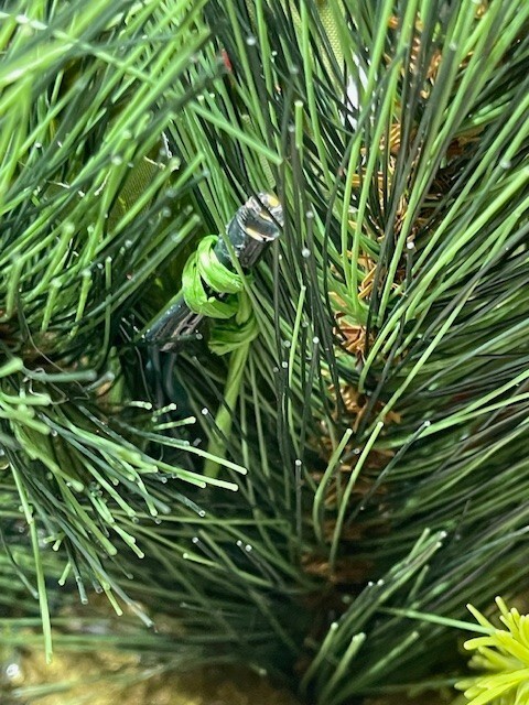 Christmas Solar Greenery with Urn 6x18