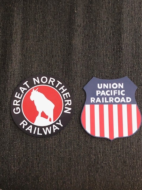 Great Northern & Union Pacific Magnets