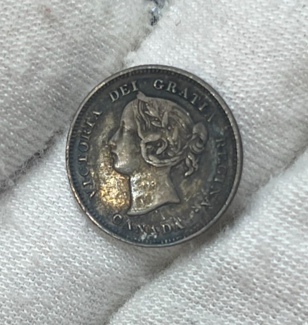 1901 Canada 5 Cents Silver Coin Great Condition