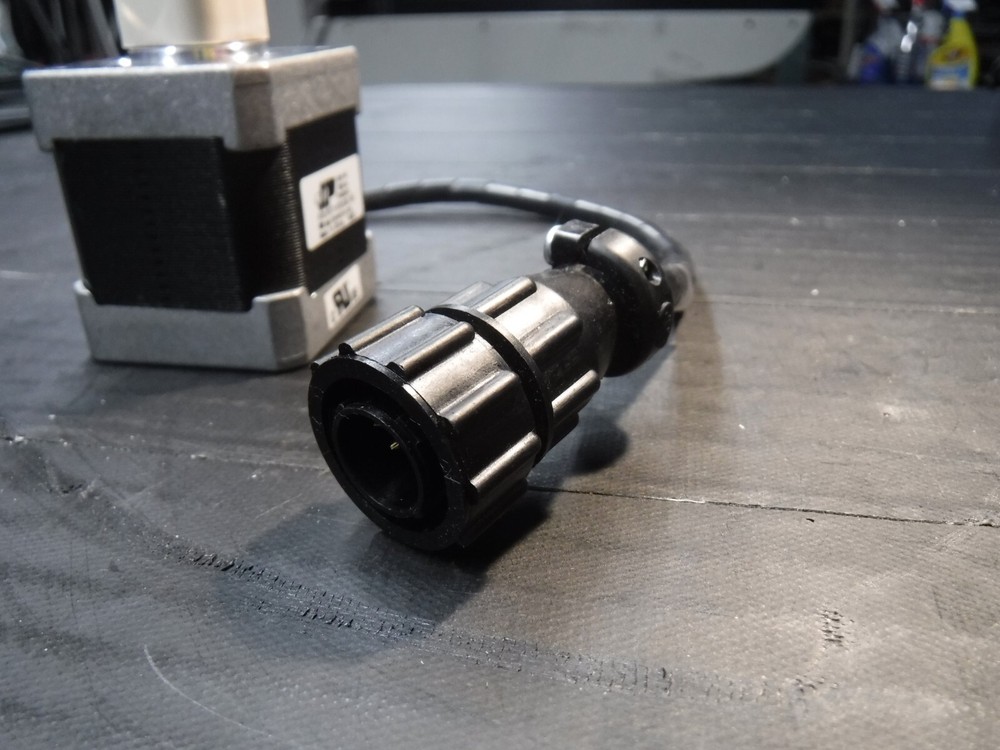 Applied Motion Products HT17-275 (02/16) Stepping Motor