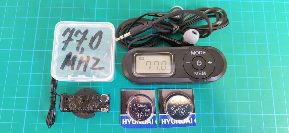 SET Micro Spy Bug operating outside FM broadcasting area & FM receiver