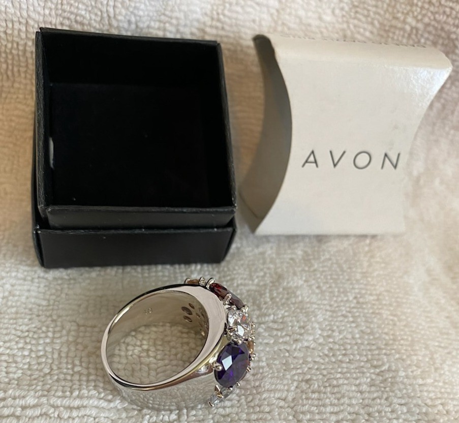 Avon Silver Tone Multi Stone Dare to Dazzle Ring Size 10 New