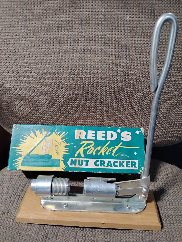 Vintage Reed's Rocket Nutcracker Model R-300