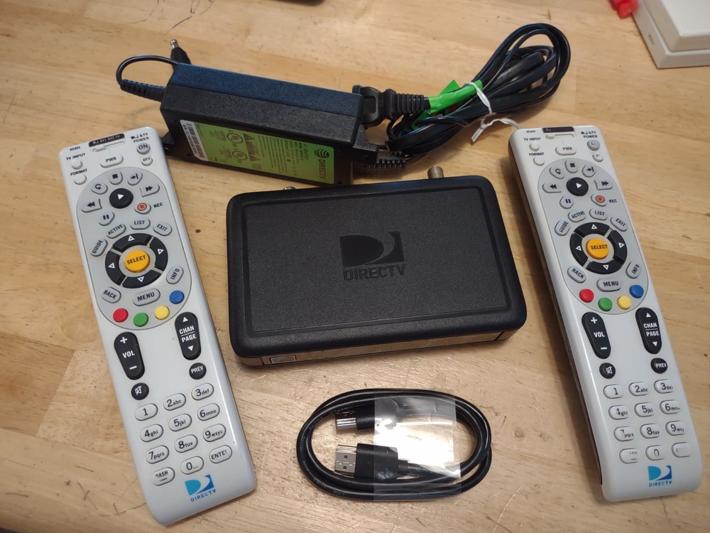 DirecTV HD Digital Satellite Receiver C31-700 (USED)