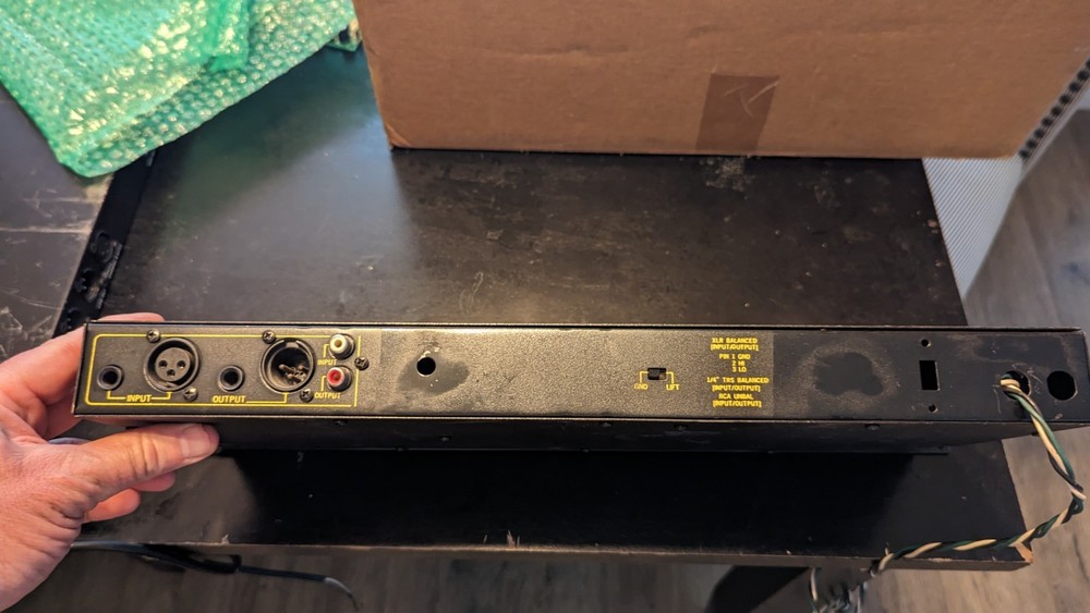 Vintage Oldschool Image Dynamics IDX-24 Crossover, 2 Image Dynamics IDQ-31 EQ's