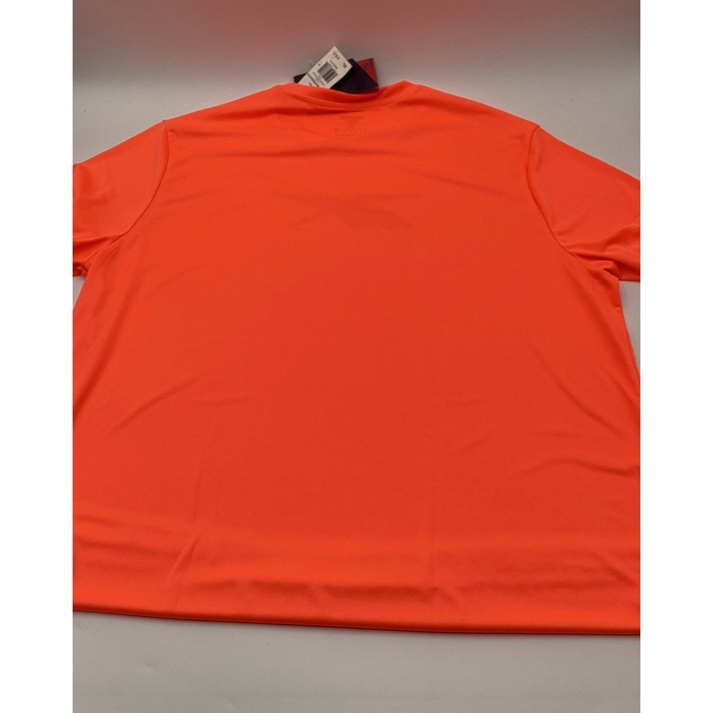 Reebok Men’s Front Vector Performance Tee Size XL