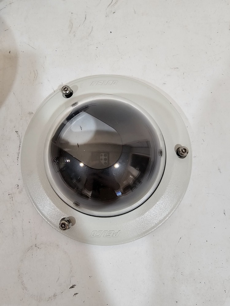 Pelco Camclosure IS110 Dome Camera Open Box